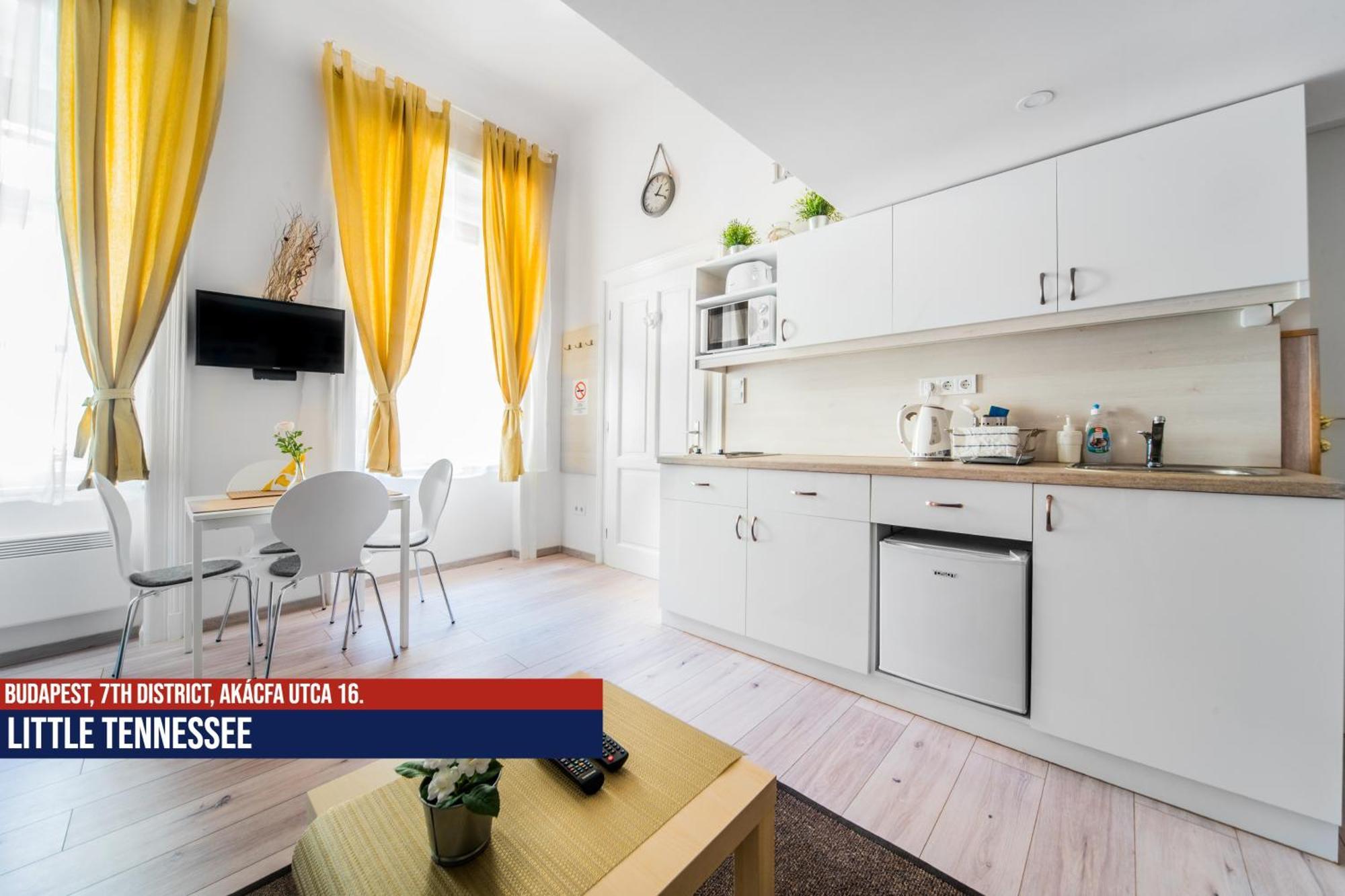 Little Americas Ring Apartments Budapest Bagian luar foto